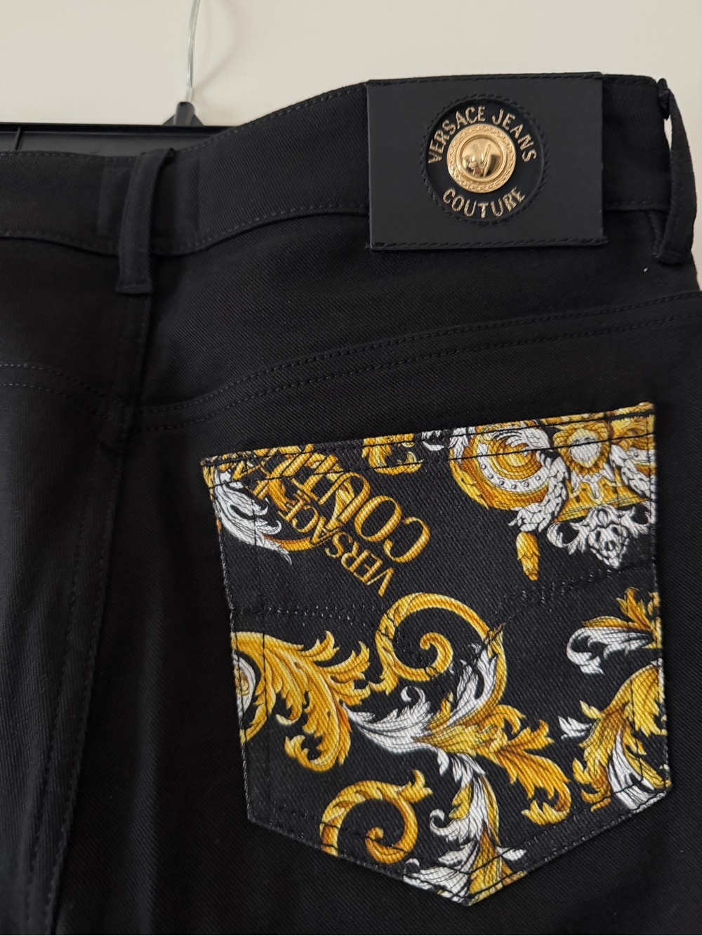 New Versace Jeans Couture Black & Gold Baroque Slim Jeans Authentic - Picture 3 of 10